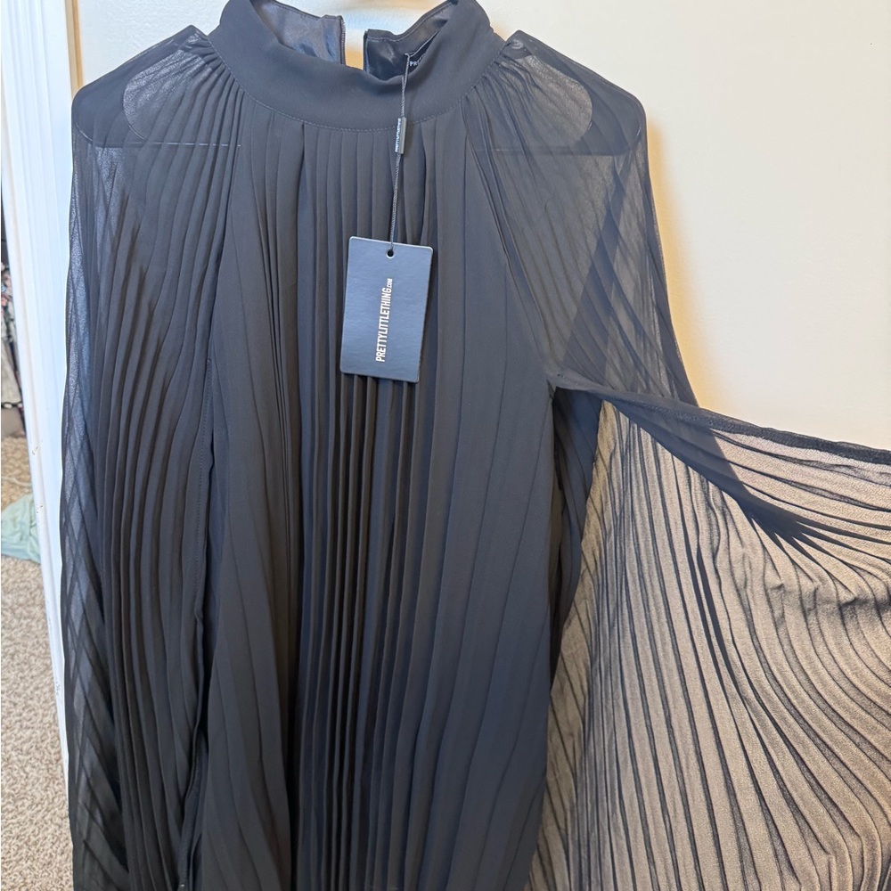PrettyLittleThing Black Sheer Pleated Dress